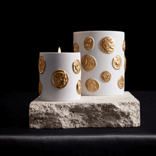 Load image into Gallery viewer, Médaille Grand Bazaar Scented Candle