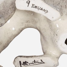 Load image into Gallery viewer, A Pair of Antique Winstanley Hares