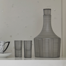 Load image into Gallery viewer, Hoffman Series B Wine Glass