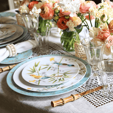 Load image into Gallery viewer, Fumé à Côtes Larges Large Wine Glass