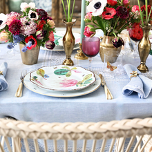 Load image into Gallery viewer, Mozzano Tablecloth with 12 Napkins Blue