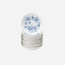 Load image into Gallery viewer, Antique Meissen Blue Onion Teacup & Saucer - Set of 6