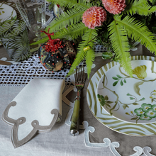 Load image into Gallery viewer, Madeira Napkin - Set of 4