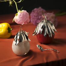 Load image into Gallery viewer, Murano Glass Green Apple Jam Jar