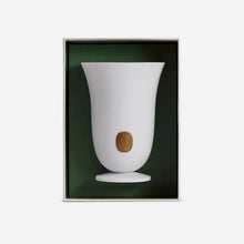 Load image into Gallery viewer, Bois Vert Scented Candle