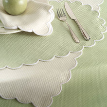 Load image into Gallery viewer, Matouk Set-of-Four Savannah Gardens Napkins - Spring Green