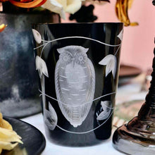 Load image into Gallery viewer, Night Owl Tumbler Artel hand engraved glass bonadea