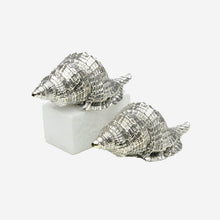 Load image into Gallery viewer, Silver Shell Salt & Pepper Shakers jarosinski and vaugoin bonadea