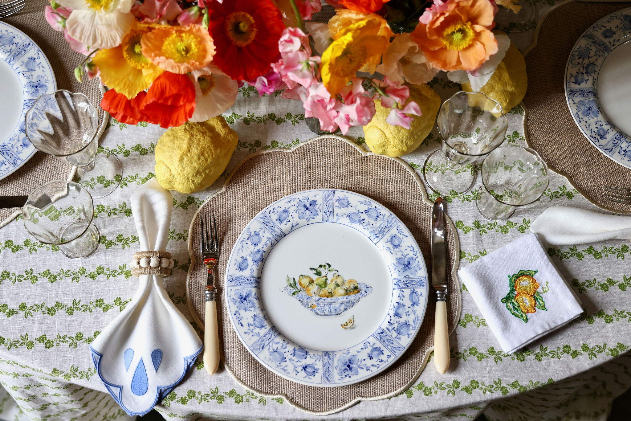 Bonadea Lemonade Tabletop Edit