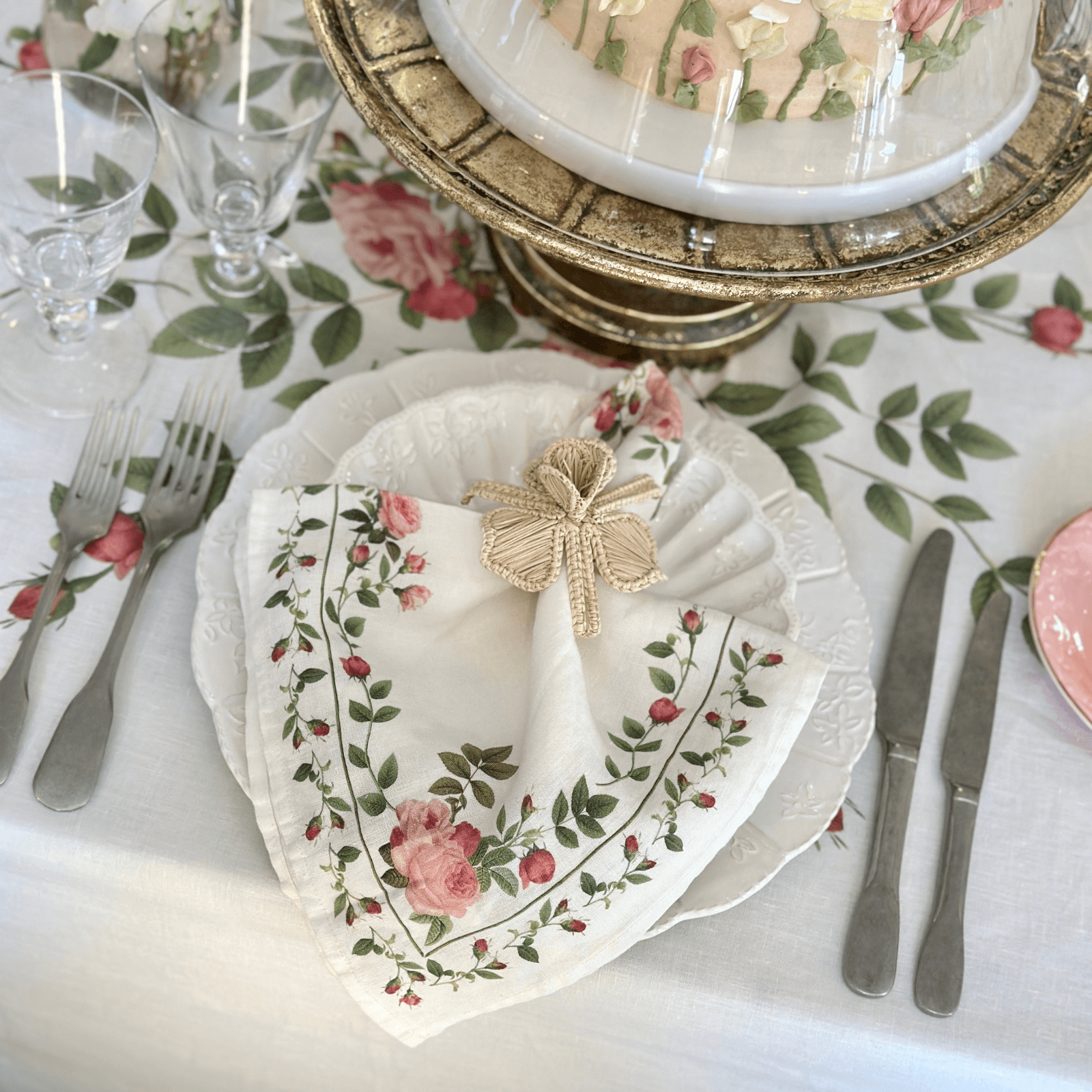 Rose Trellis Linen Napkin