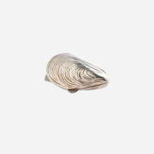 Silver Moules Tongs