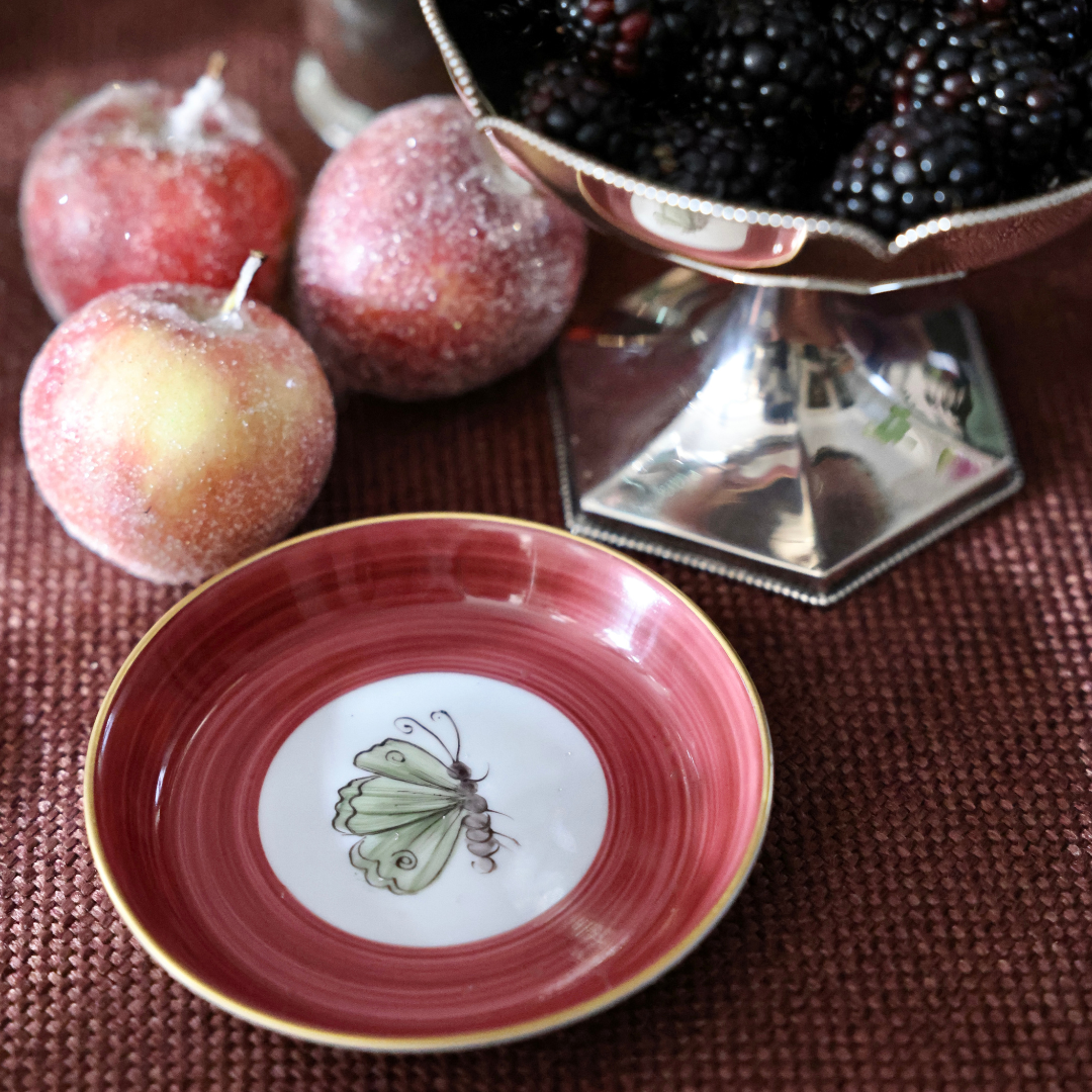 Jardins d’Udaipur Butterfly Bread Plate - Berry Red
