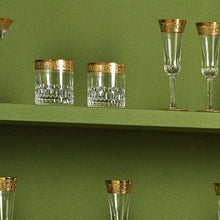 Thistle Medium Old Fashion Gold No. 3