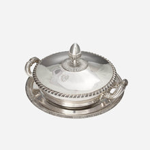 An Antique Pair of 19th Century French Silver Tureens with Dishes by Odiot à Paris