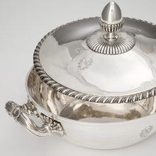 An Antique Pair of 19th Century French Silver Tureens with Dishes by Odiot à Paris