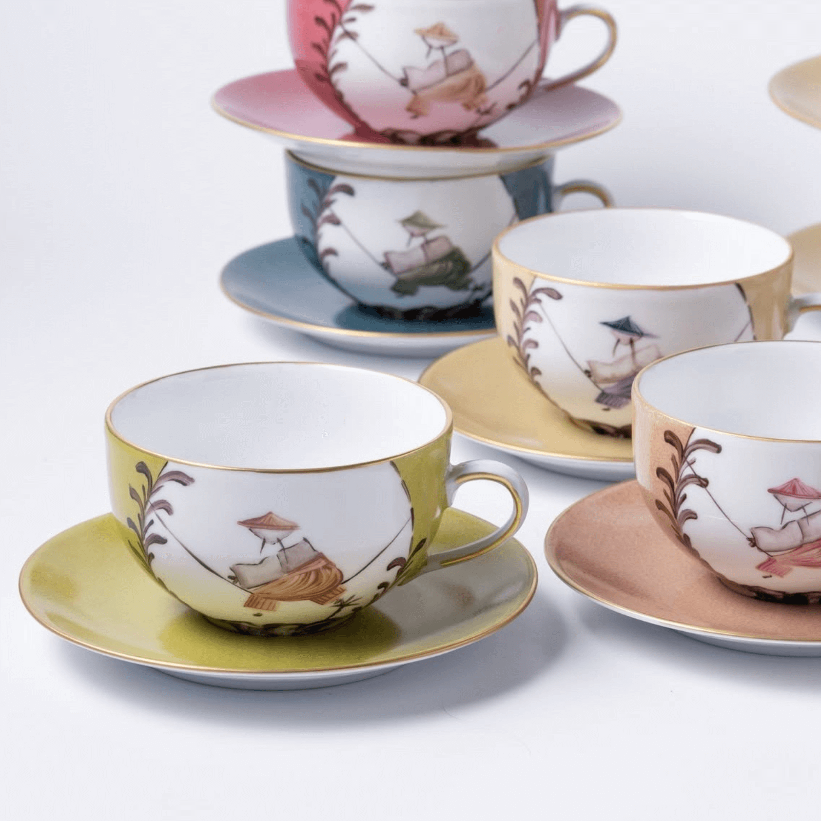 Indes Galantes Teacup & Saucer - Olive Green