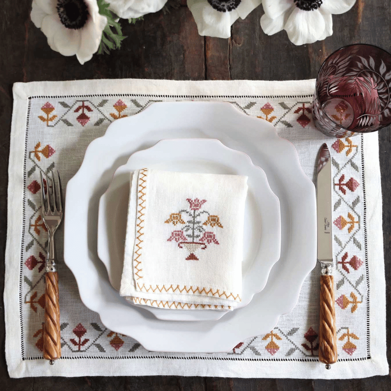 Tulip Napkin Rosewood