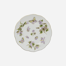 Load image into Gallery viewer, Royal Garden Dinner Plate No. 2
