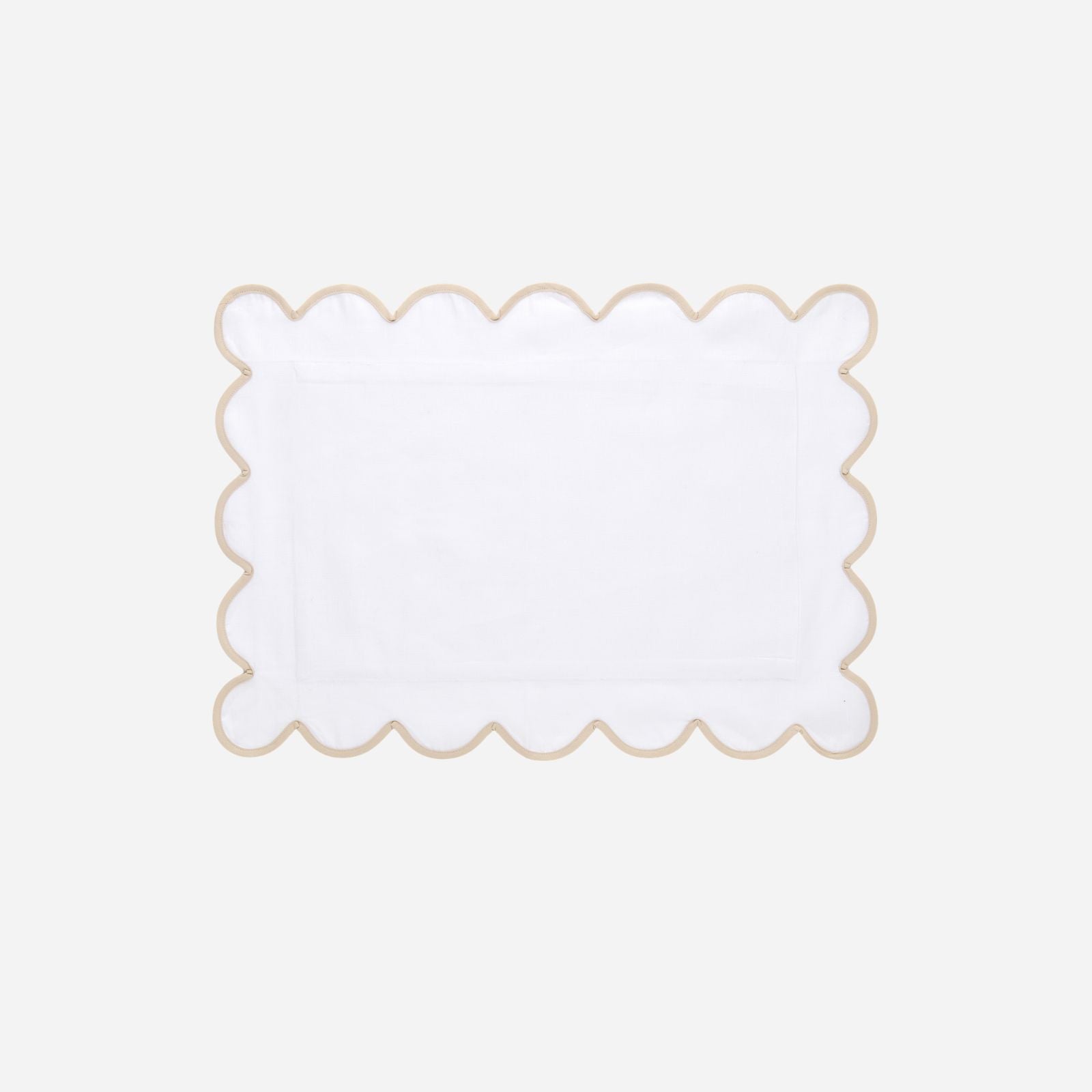 Scalloped Nude & White Placemat - Set of 4