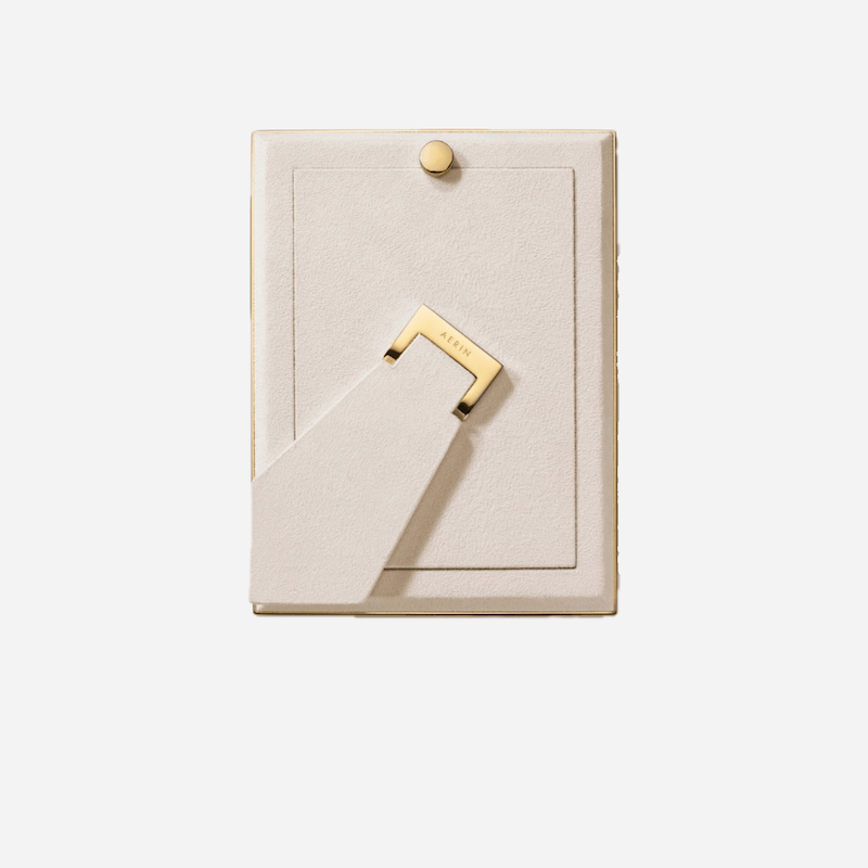 Classic Croc Leather Frame 5x7 Chestnut