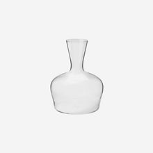 Load image into Gallery viewer, Bonadea Richard Brendon Young Wine Decanter
