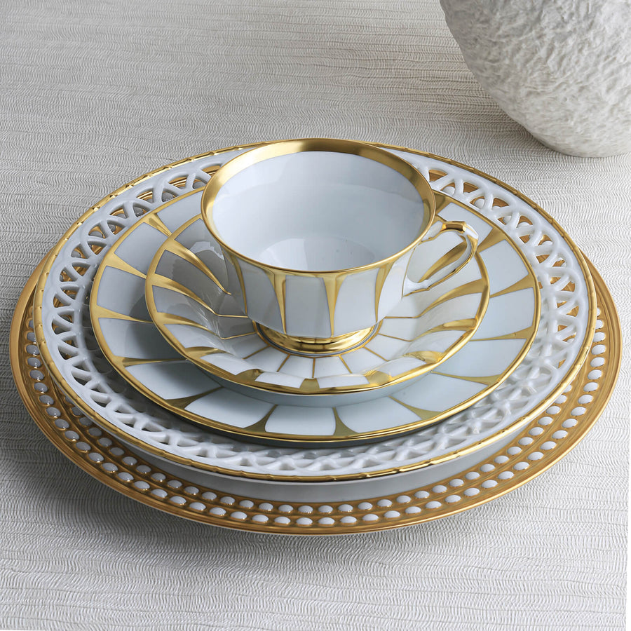 FUERSTENBERG Grecque Athena Dessert Plate