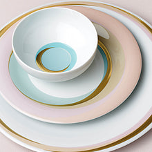 Load image into Gallery viewer, Fuerstenberg Porcelain - Fluen Shifting Colors Fruit Bowl - BONADEA
