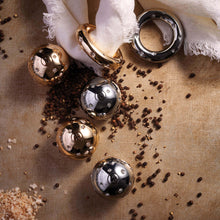 Load image into Gallery viewer, Stars Set of 4 Platinum Napkin Rings
