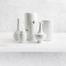 Load image into Gallery viewer, Fürstenberg Wagenfeld Vase White - BONADEA
