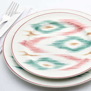 Laboratorio Paravicini - Hand-painted Ikat Dinner Plate