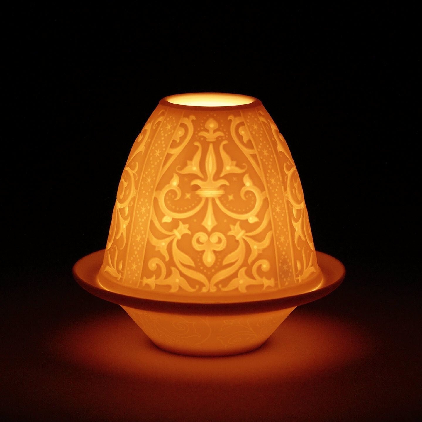 Lladró Porcelain Renaissance Lithophane Votivelight