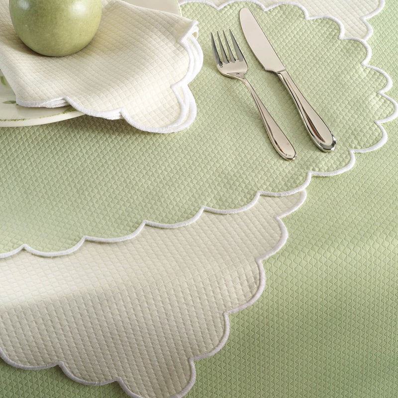 Matouk Set-of-Four Savannah Gardens Napkins - Spring Green