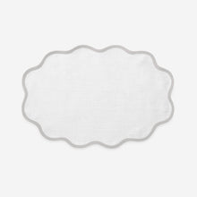 Load image into Gallery viewer, Matouk Set-of-Four Scallop Placemats - Pearl Grey
