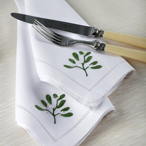 Sibona Mistletoe Hand Embroidered Dinner Napkins - BONADEA