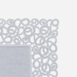 Florence White Lace Trim Placemat