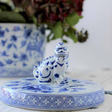 Load image into Gallery viewer, blue and white food dog bonadea 
