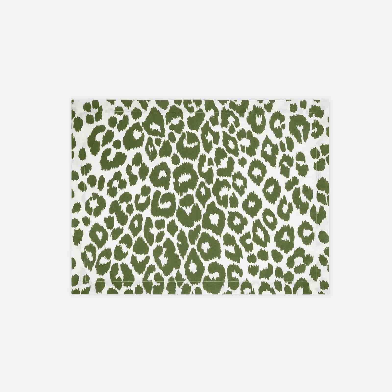 Iconic Leopard Placemat Green Schumacher Bonadea
