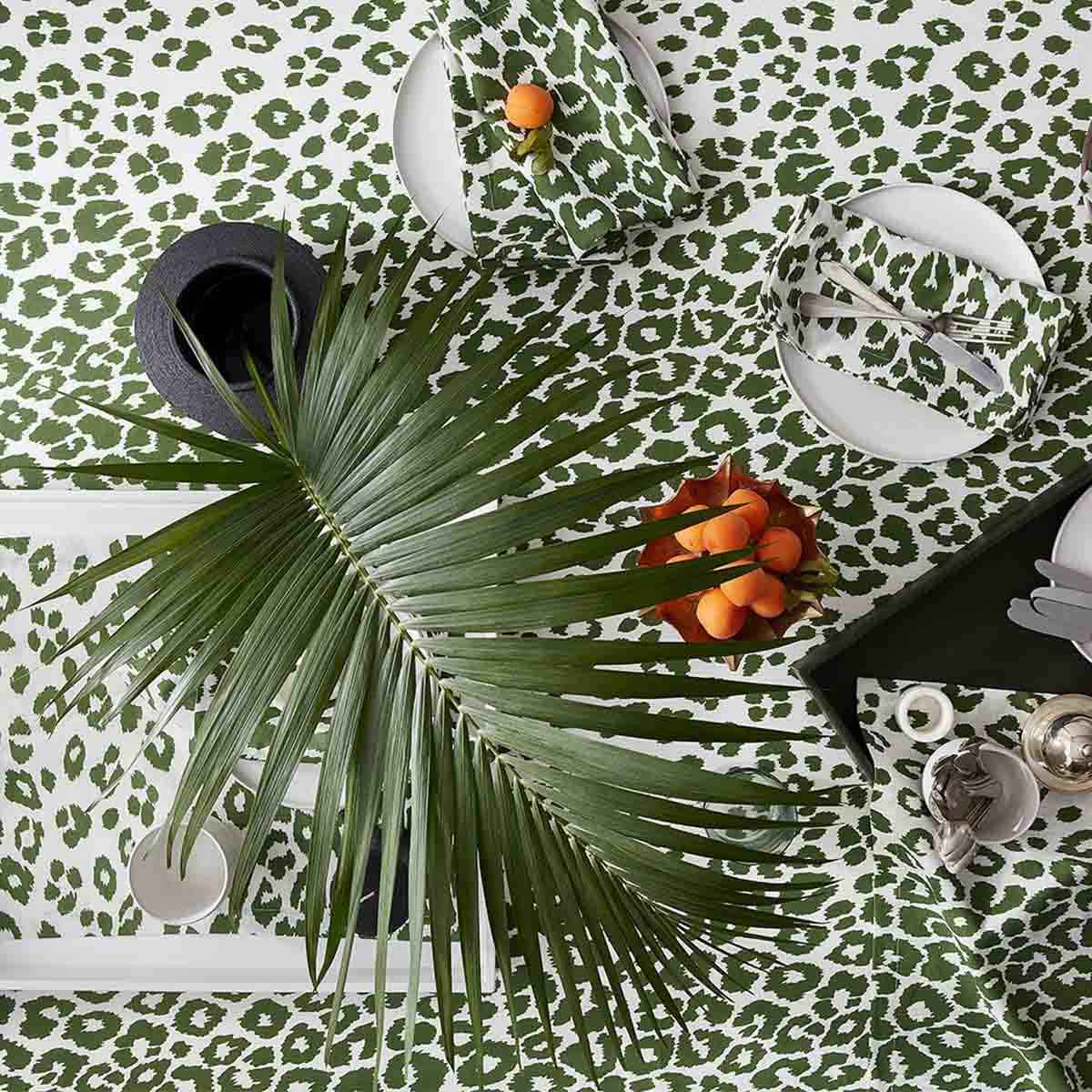 Iconic Leopard Placemat Green - Set of 4 Bonadea Schumacher