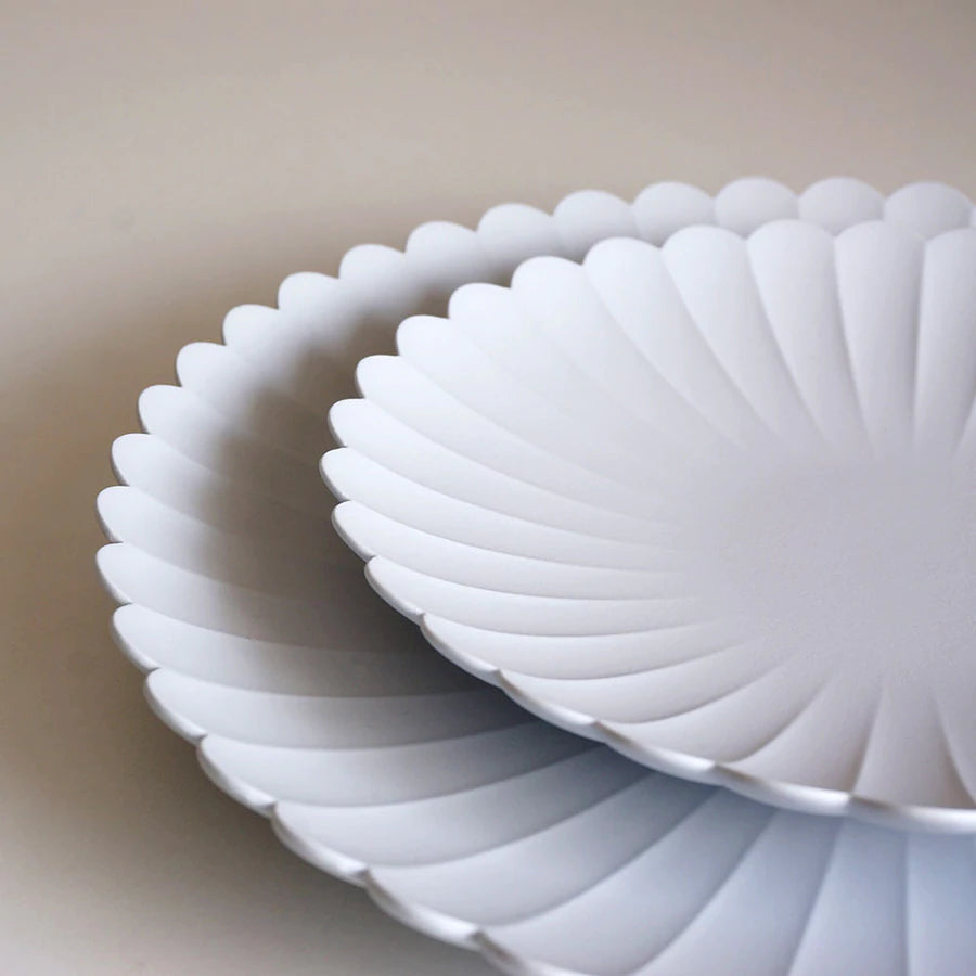 Chrysanthemum Porcelain Plate - Large