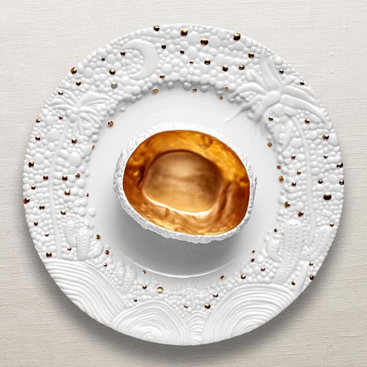 Haas Mojave Desert Gold Charger