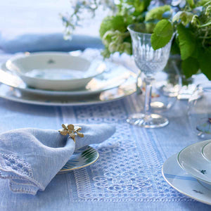 mazzano tablecloth and matching napkins itlaian luxury linen bonadea