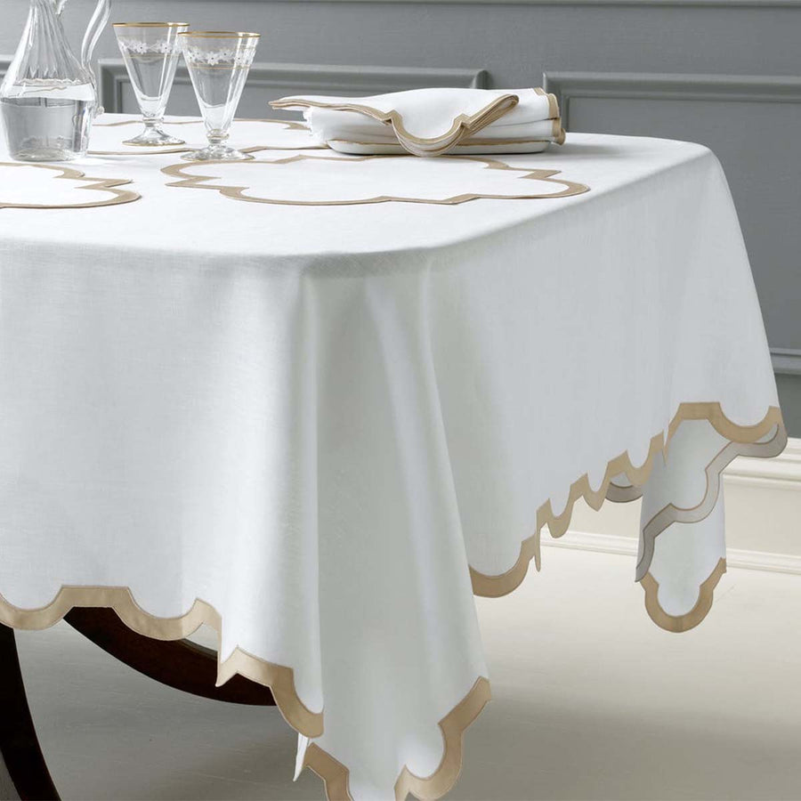 Matouk Mirasol Tablecloth Champange - Medium