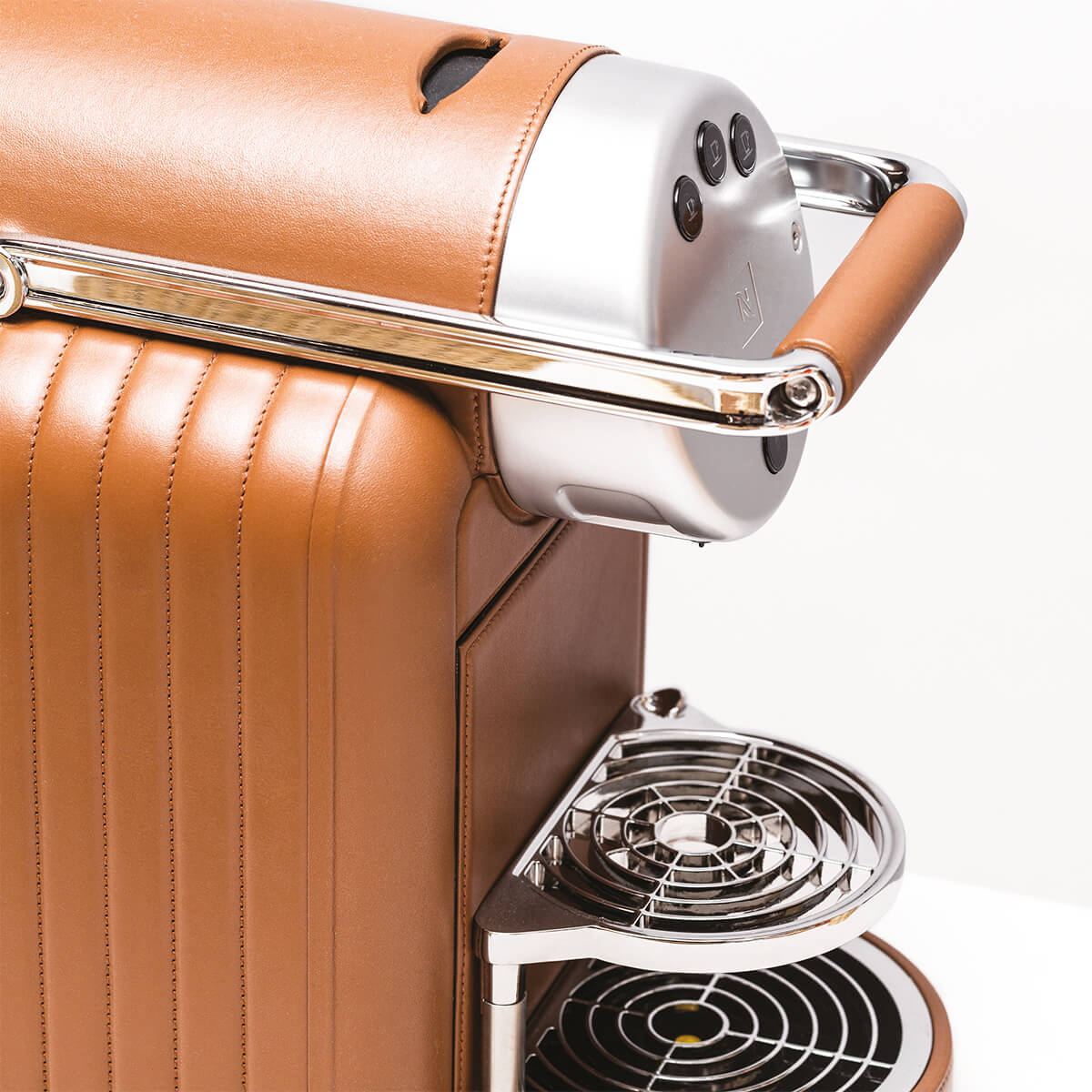 Zenius Lux Lines Coffee Machine | Pigment France | Bonadea