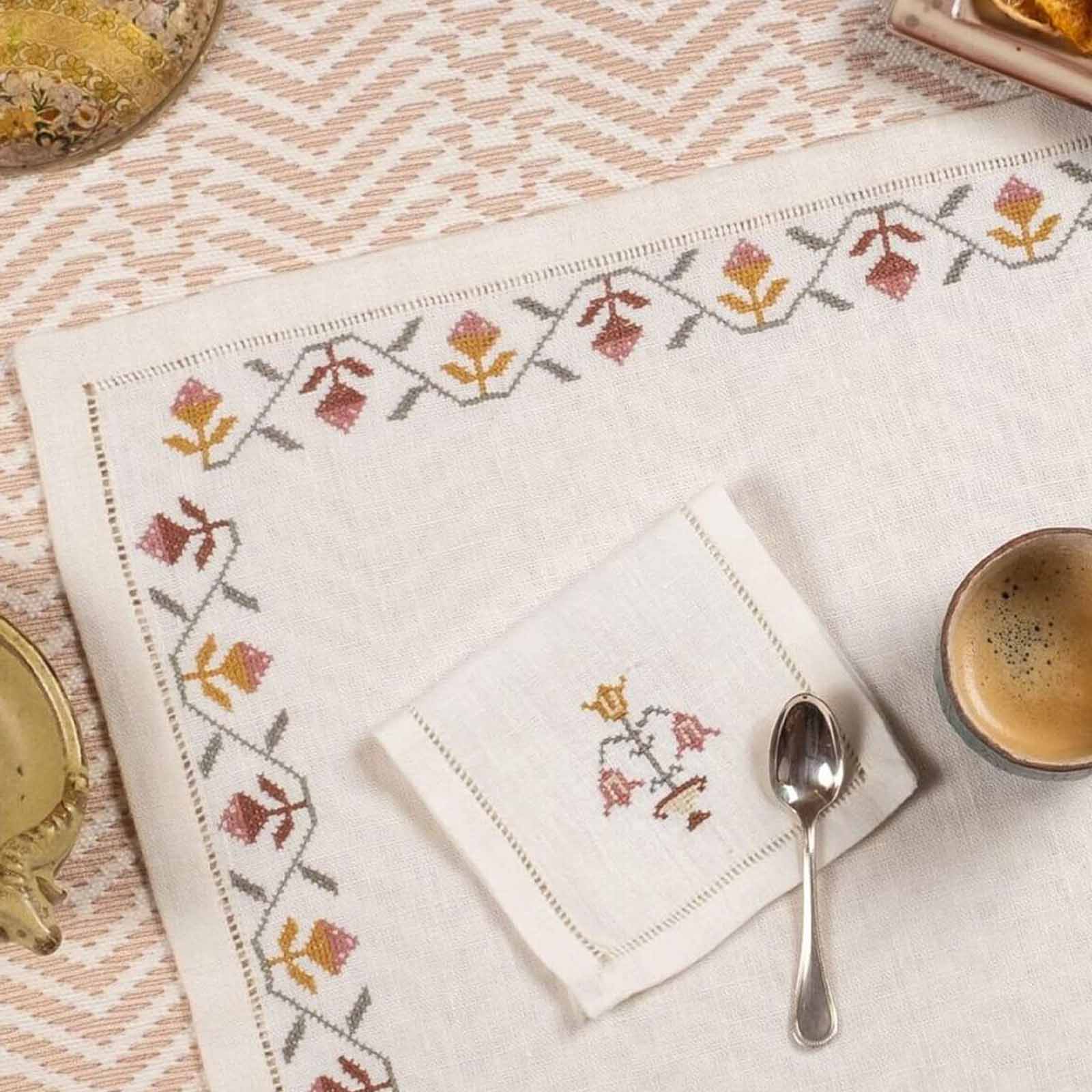 Rosebud Hand-Embroidered Linen Placemat