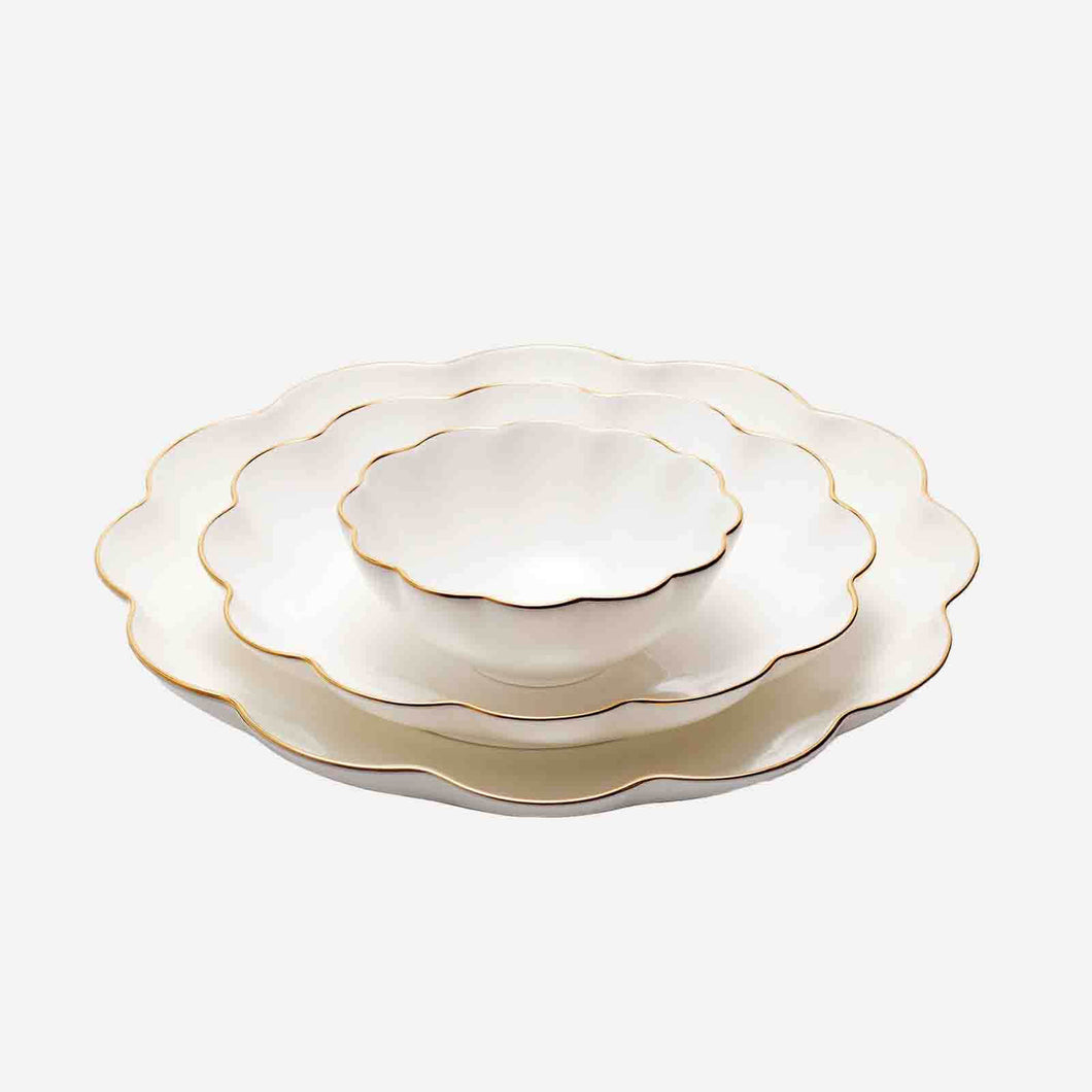 Scalloped Nesting Dish Aerin